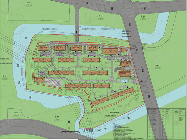 众安南站项目公示 小区三面环河
